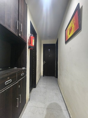 Unclassified image, 4 of 34, button - Oly Hotel Star Inn (New Delhi)