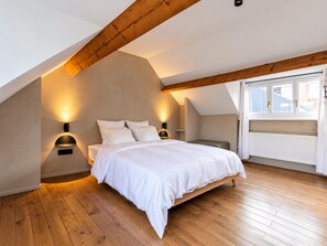 Unclassified image, 2 of 16, button - Le Sablon Stylish 2 Bedroom Hotel Room (Brussels)