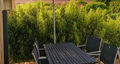 GAIA Cottage in the Heart of Nature – Peaceful Setting, Terrace & Pets Welcome !
