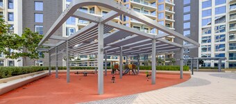 Resort-Living 2BR+Maids and Beach Access, Close to Khor Fakkan Amphitheatre