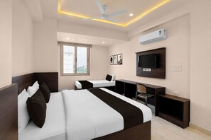Unclassified image, 4 of 96, button - Townhouse NRI Road Jaipur (Jaipur)