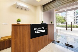 Unclassified image, 2 of 96, button - Townhouse NRI Road Jaipur (Jaipur)