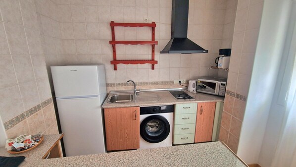 Unclassified image, 1 of 12, button - .1C Apartamentos Latin (Nerja)