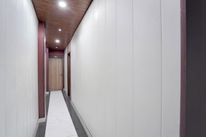 Unclassified image, 3 of 31, button - Hotel O Naubasta Crossway Kanpur (Kanpur)