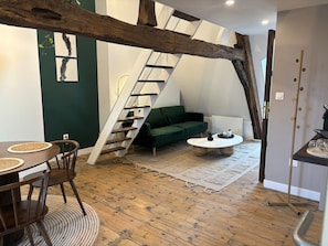 Unclassified image, 5 of 20, button - Le Grenier Chic Duplex Cosy Dans le Vieux Arras (Arras)