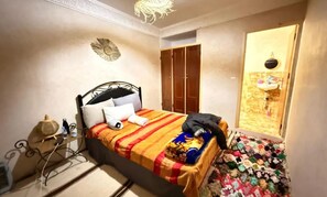 Ảnh chưa phân loại, 4 trong số 14 ảnh, nút