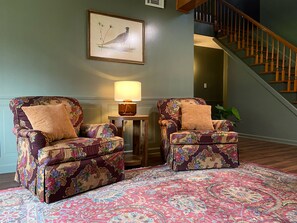 Unclassified image, 4 of 12, button - The Montgomery-Spacious 1BR with 2 Queen Beds (Vanceburg)