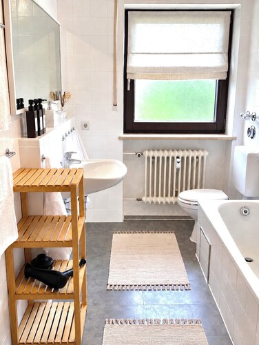 Spacious Apartment in Neufahrn near Freising – Perfect for up to 6 people!