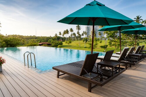 Luxury Golf Retreat At Canterbury Lexus Golf Resort