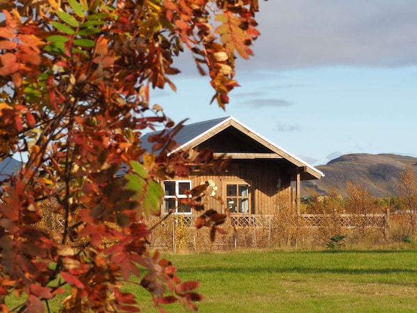 Unclassified image, 1 of 13, button - Family Friendly Cottage (Akranes)