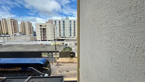 Imagen sin descripción, 4 de 13, botón