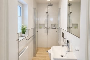 Unclassified image, 3 of 25, button - Heidetraum – Modern Holiday Home in Lüneburg Heath (Soltau)
