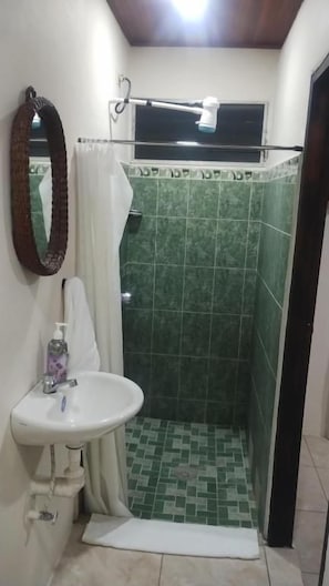 Unclassified image, 5 of 10, button - Villa Sofia (San Francisco de Yojoa)