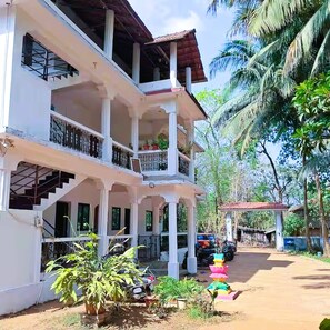 Ngoại thất