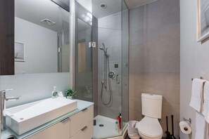 Unclassified image, 3 of 20, button - RivetStays | The Atmos Deluxe 2 Suite – 1 Bedroom Suite (Toronto)