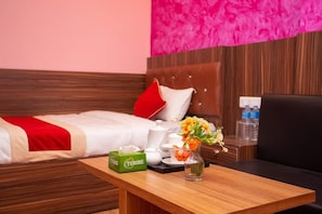 Ảnh chưa phân loại, 5 trong số 7 ảnh, nút