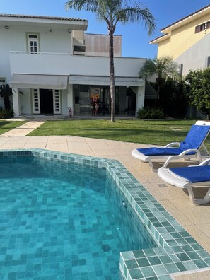 Unclassified image, 2 of 8, button - Vrbo Property (São Luís)