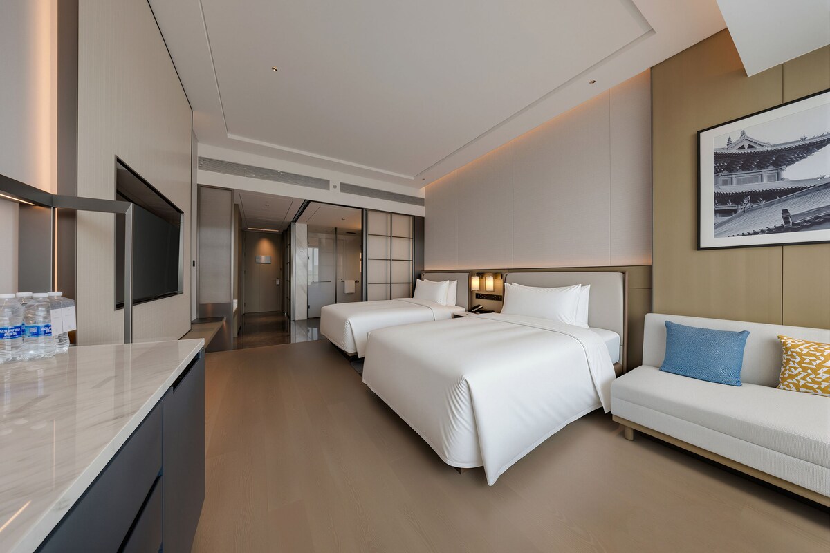 Kamar Double Eksekutif, 2 Tempat Tidur Double | Seprai premium, selimut bulu angsa, minibar, dan brankas