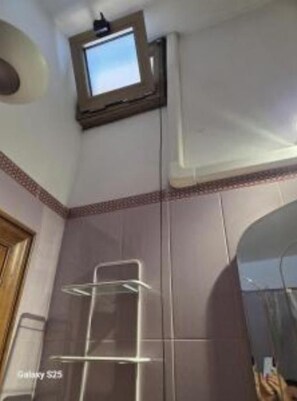 Unclassified image, 4 of 13, button - P.zadelSale Grosseto: Standard Queen Room (Grosseto)