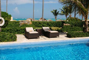 Unclassified image, 2 of 150, button - Paradisus Punta Cana Resort (Punta Cana)