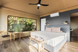 Ảnh chưa phân loại, 5 trong số 51 ảnh, nút