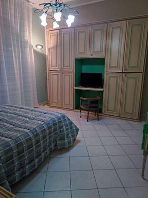 صورة غير مصنفة، 5 من 10، زرّ