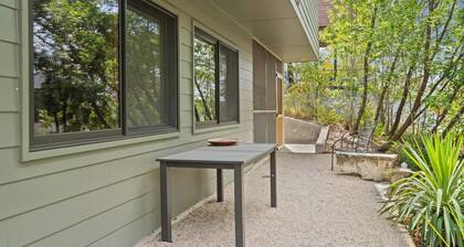Design-Forward South Austin Studio Near Barton Springs & South Congress