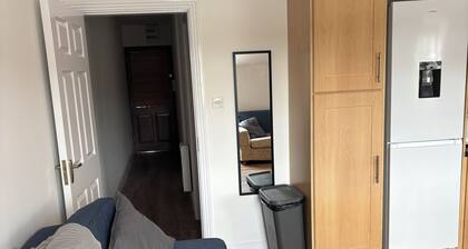 Tremendous 2-bedroom apartment in charming Graiguenamanagh, County Kilkenny