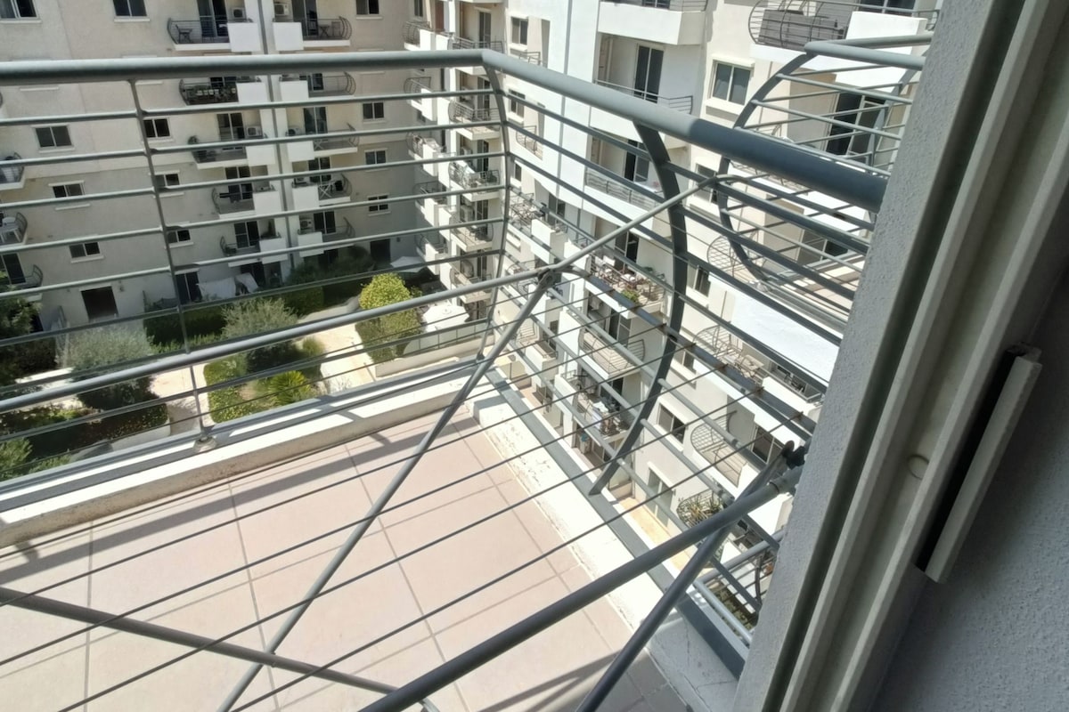 Apartemen, pemandangan kebun | Halaman properti