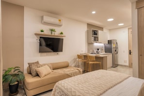 Ảnh chưa phân loại, 4 trong số 7 ảnh, nút