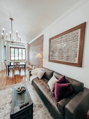 The Courier Rooms: Historic charm and luxury