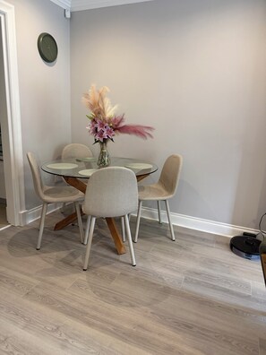Unclassified image, 3 of 6, button - Charming 2-bedroom apartment in the heart of Saggart (Saggart)
