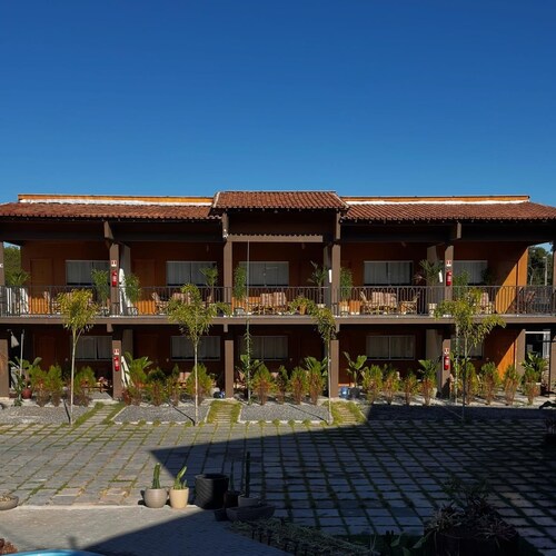 MANDACARU POUSADA