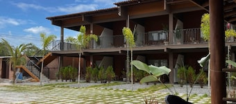 MANDACARU POUSADA