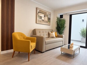 Ảnh chưa phân loại, 3 trong số 22 ảnh, nút