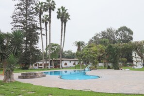 Kolam renang