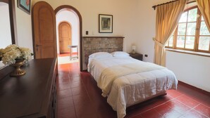 Unclassified image, 4 of 71, button - Cozy 12BR House with Pool in Pachacamac (Pachacamac)