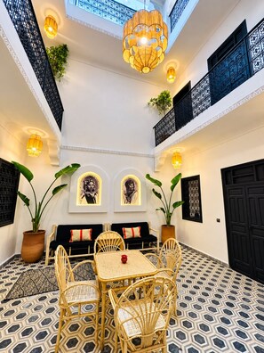 Unclassified image, 3 of 17, button - Riad Timizar (Marrakech)