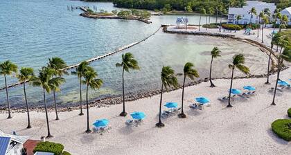 Spacious Double Queen w/ Beach Access, Marathon