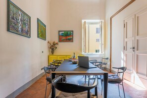 Unclassified image, 3 of 43, button - EXPERIENCE THE RARE PRIVILEGE OF LIVING WITHIN AN AUTHENTIC RENAISSANCE PALAZZO (Firenze)