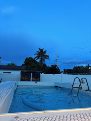 Unclassified image, 5 of 29, button - 5 Bed - 3 Full Bath - pool home - 10 mins to beach (Pompano Beach)