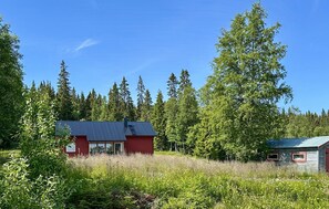 House - Cozy home in Järpen with sauna (Järpen)