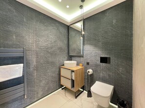 Unclassified image, 3 of 24, button - Golden Berryl w AC and Smart TV (Brașov)