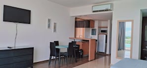 Dining - Suite at Playa Blanca Resort (Río Hato)