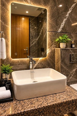 Ảnh chưa phân loại, 5 trong số 30 ảnh, nút