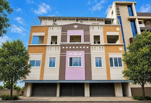 Ảnh chưa phân loại, 2 trong số 4 ảnh, nút