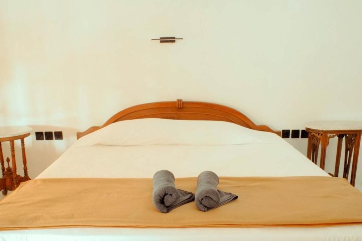 In-room safe, desk, laptop workspace, free WiFi