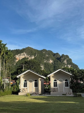 Unclassified image, 4 of 21, button - Hills & Hush Khao Sok Eco Resort (Phanom)