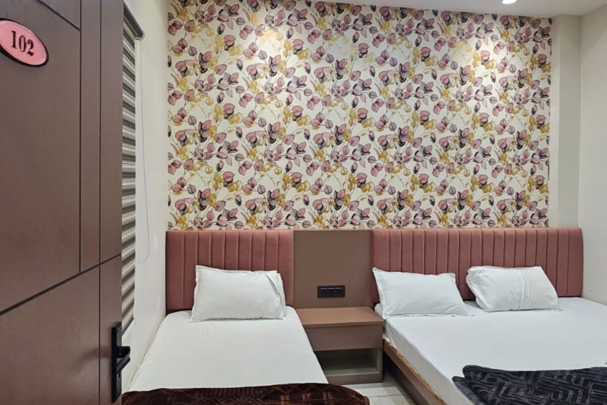 Dreibettzimmer