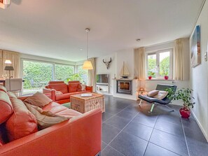 Unclassified image, 5 of 36, button - Detached bungalow with sauna and enclosed garden (Kortgene)
